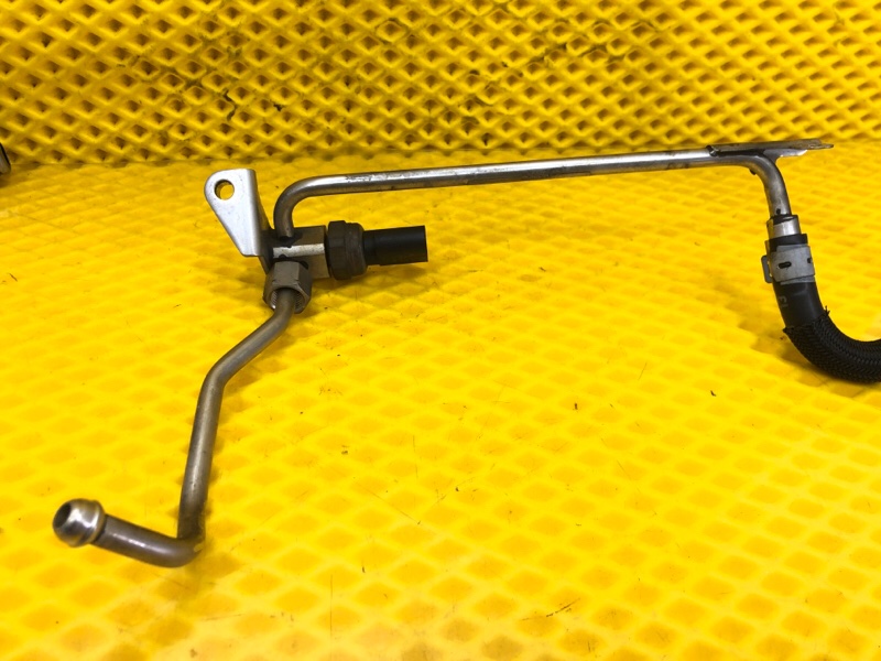 Трубка топливная Audi Q7 2014 4LB