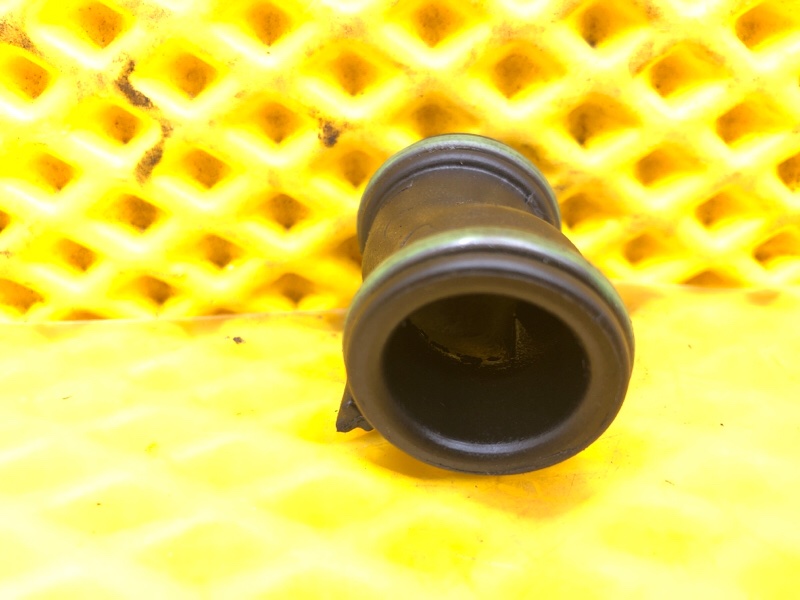 Трубка вентиляции Audi Q7 2014 4LB