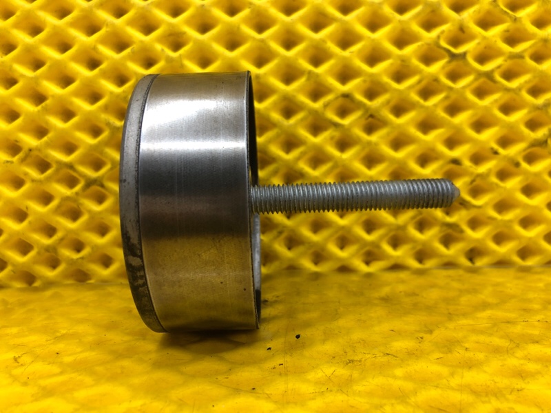 Ролик обводной Audi Q7 2014 4LB