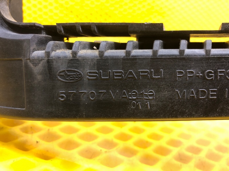 Планка под фару Subaru Levorg