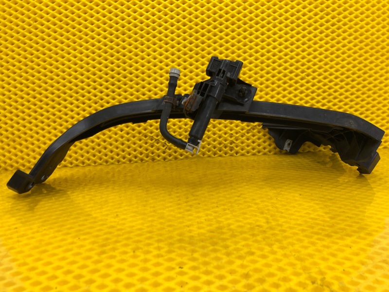 Планка под фару Subaru Levorg