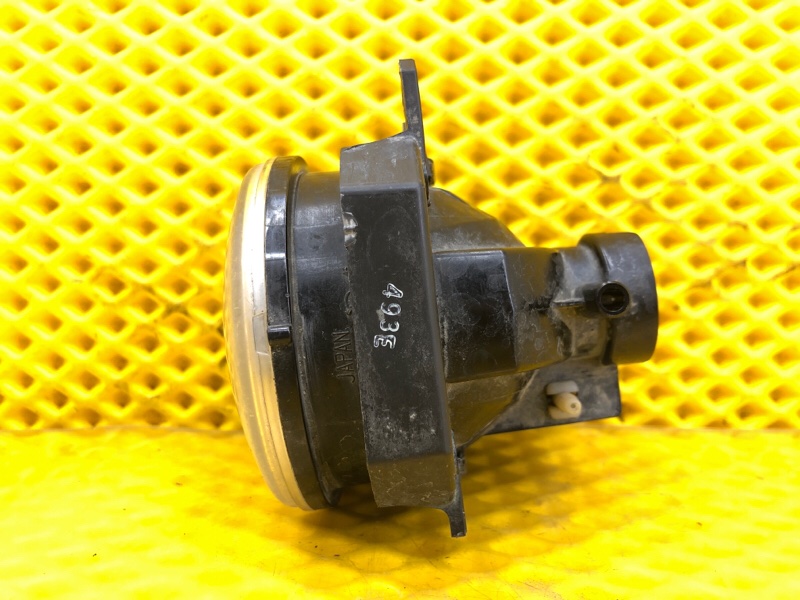 Фара противотуманная Subaru Levorg