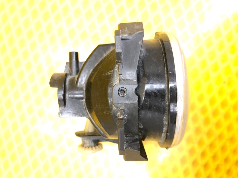 Фара противотуманная Subaru Levorg