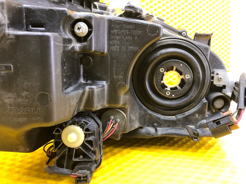 Фара Subaru Levorg