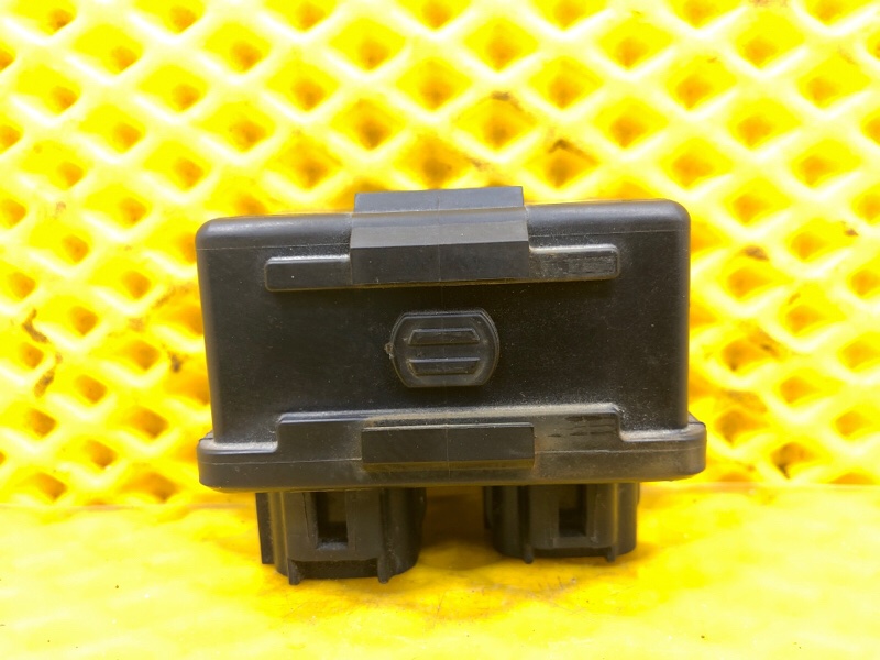 Блок управления стеклоочистителем Subaru Levorg