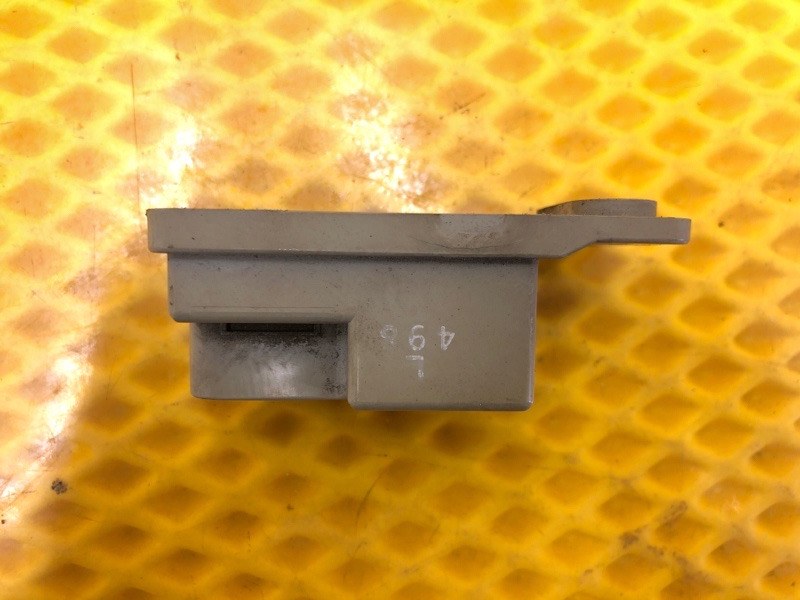 Реле фар Subaru Levorg