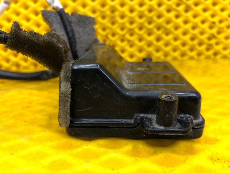 Блок ксенона Subaru Levorg