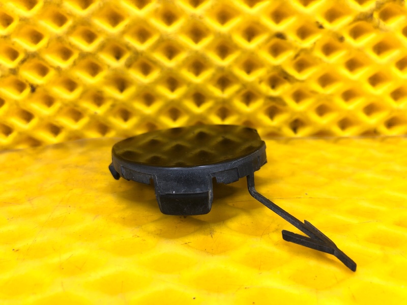 Заглушка буксировочного крюка Subaru Levorg