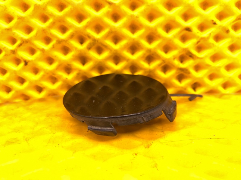 Заглушка буксировочного крюка Subaru Levorg