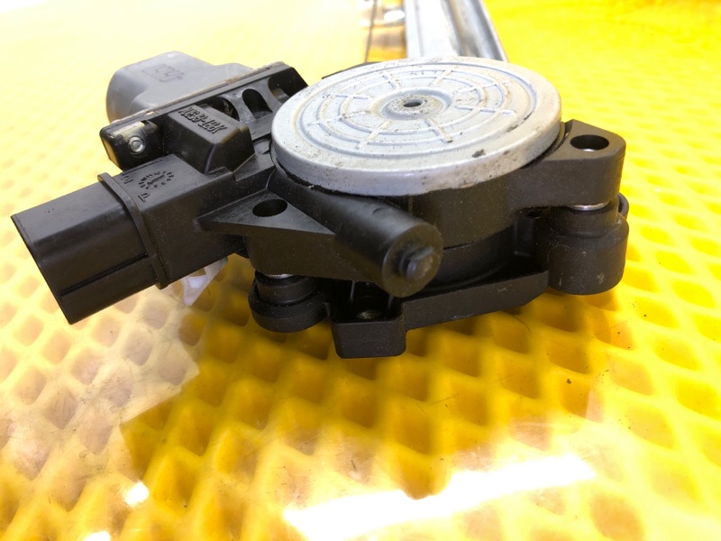 Стеклоподъемник передней левой двери (трапеция) Subaru Levorg