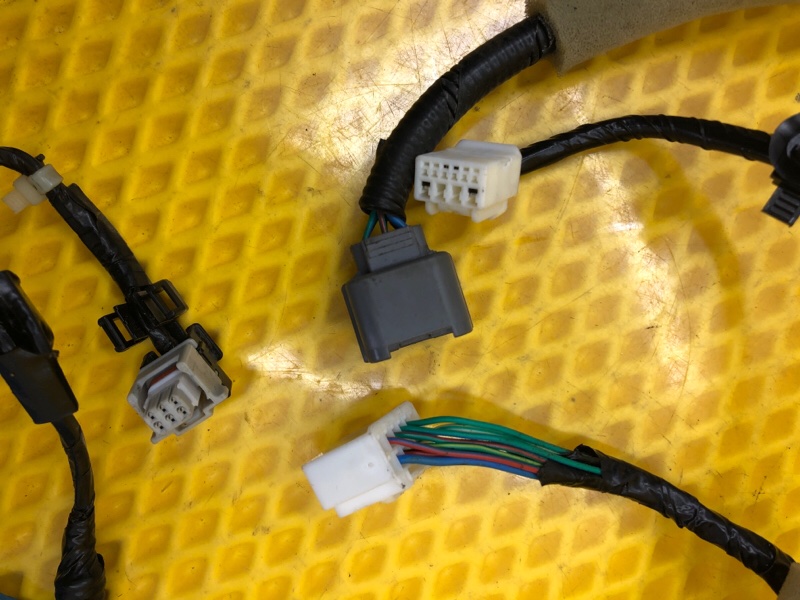 Проводка двери Subaru Levorg