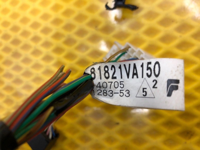 Проводка двери Subaru Levorg