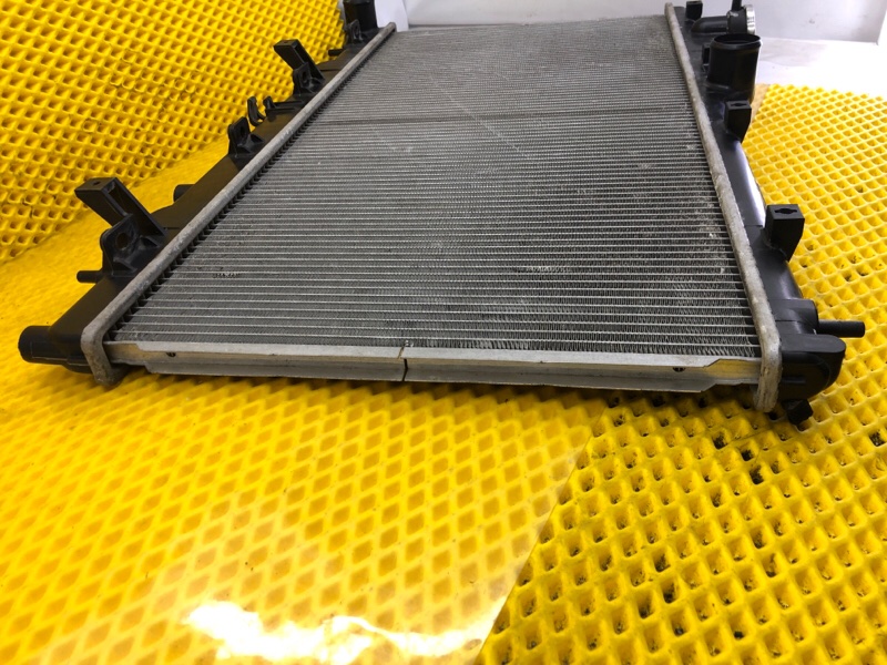 Радиатор ДВС основной Subaru Levorg