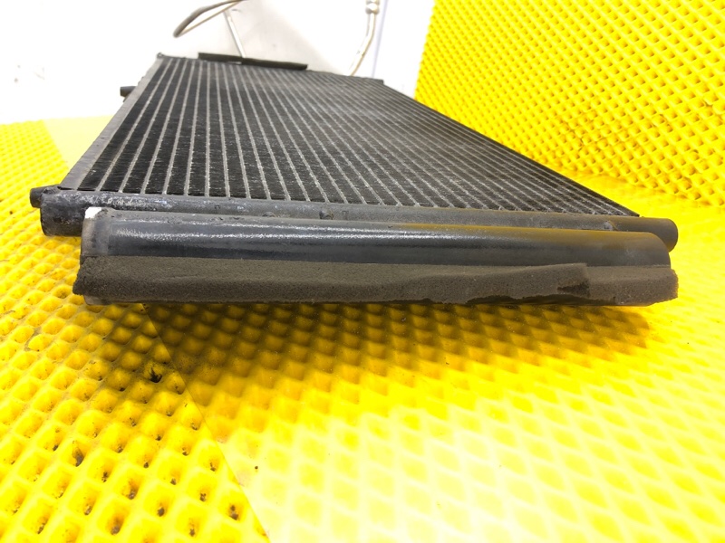 Радиатор кондиционера Subaru Levorg