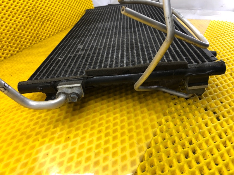 Радиатор кондиционера Subaru Levorg