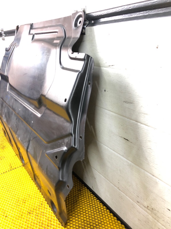 Защита двигателя Volkswagen Tiguan 2013 5N1