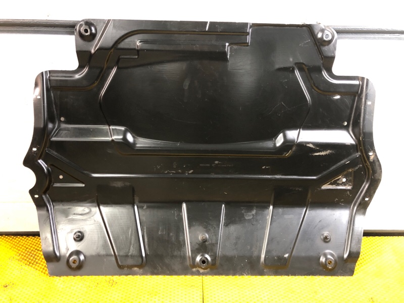 Защита двигателя Volkswagen Tiguan 2013 5N1