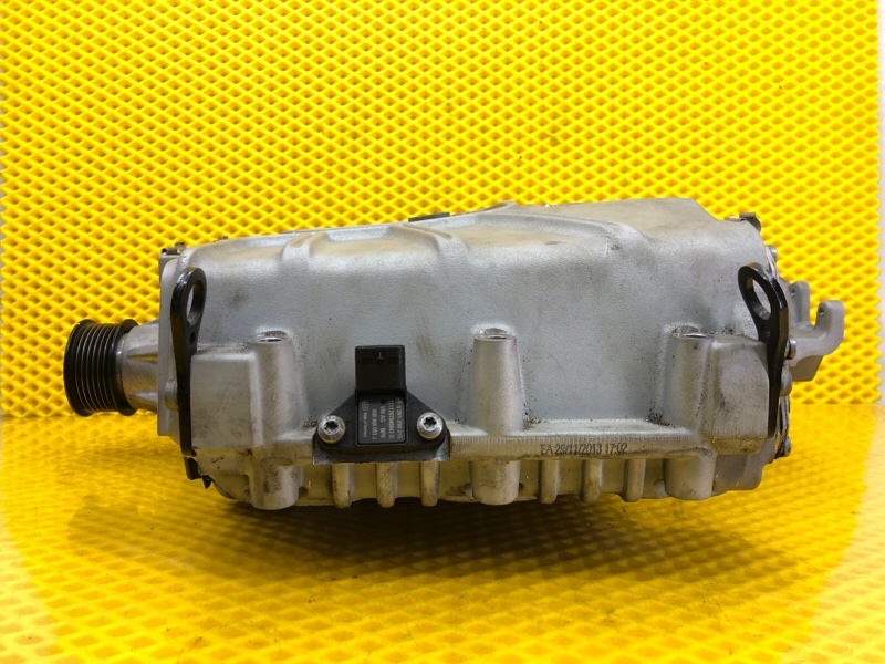 Турбокомпрессор Audi Q7 2014 4LB