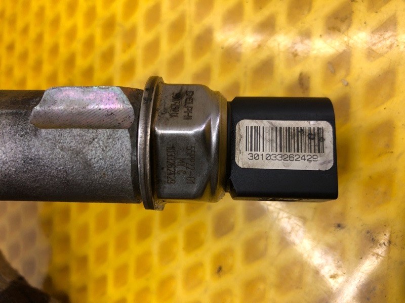 Рампа топливная Mercedes-Benz GL-Class 2011 X204