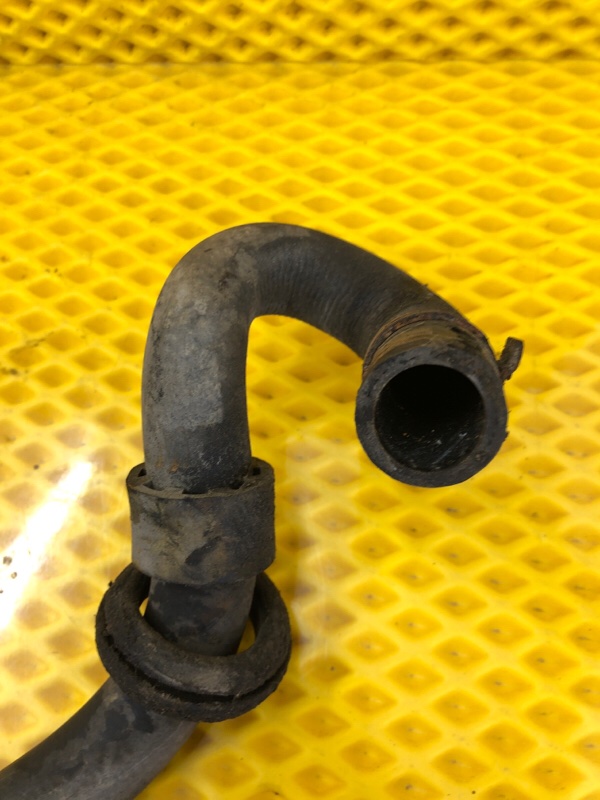 Патрубок системы охлаждения Volkswagen Phaeton 2004 3D2