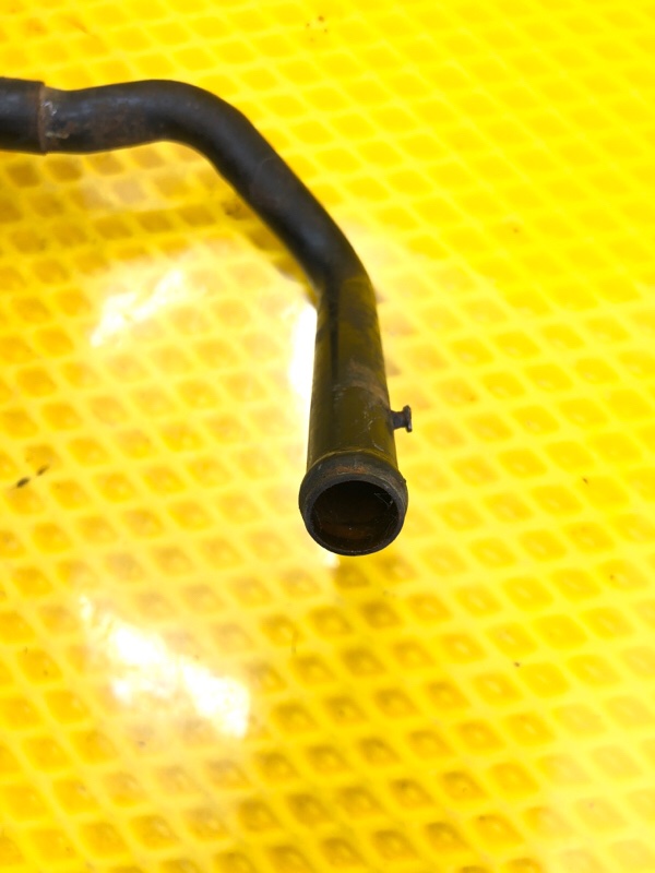Патрубок системы охлаждения Volkswagen Phaeton 2004 3D2