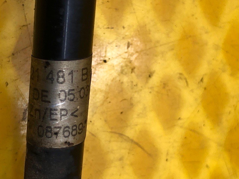 Трубка системы охлаждения Volkswagen Touareg 2003 7L6