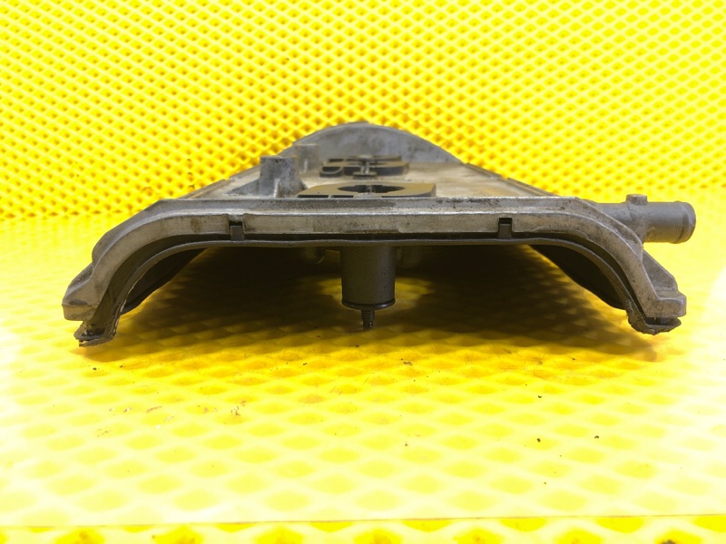 Крышка клапанная Volkswagen Touareg 2003 7L6