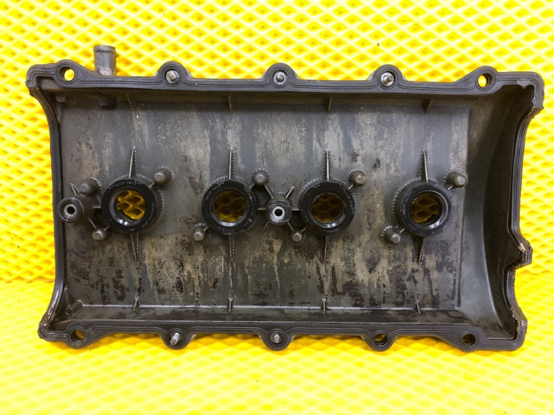 Крышка клапанная Volkswagen Touareg 2003 7L6