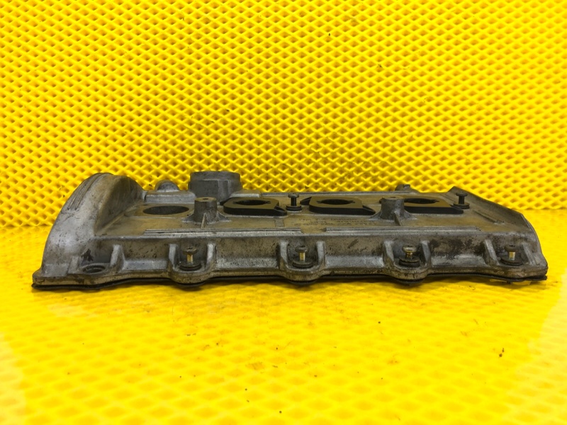 Крышка клапанная Volkswagen Touareg 2003 7L6