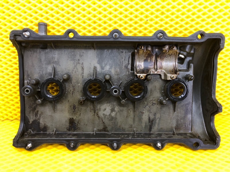 Крышка клапанная Volkswagen Touareg 2003 7L6