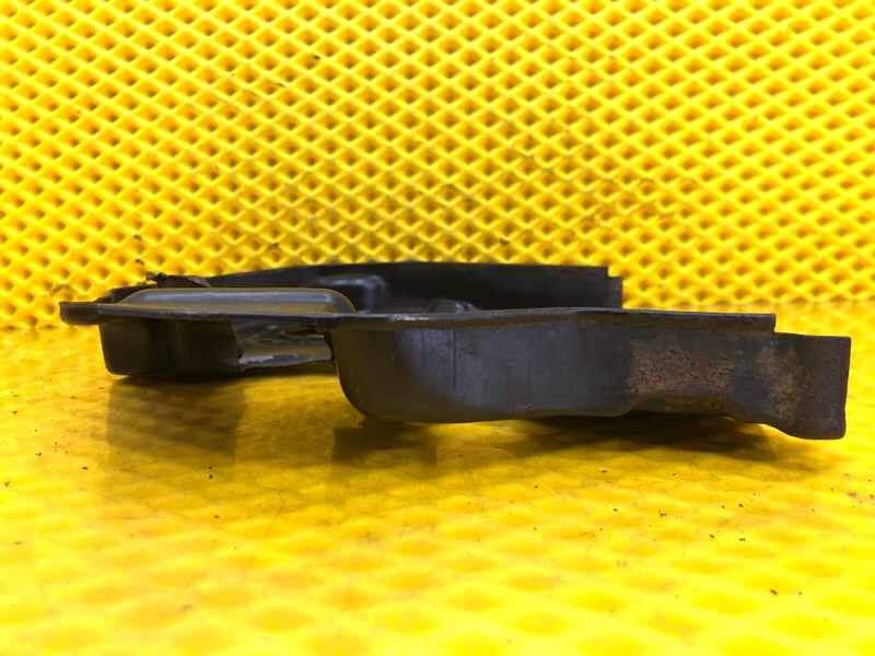 Кожух ремня ГРМ Volkswagen Touareg 2003 7L6