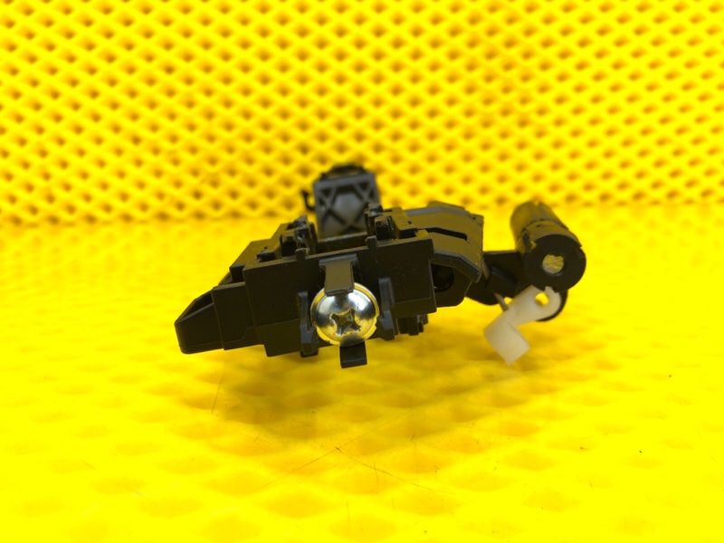 Кронштейн ручки двери задней левой Omoda C5 2023