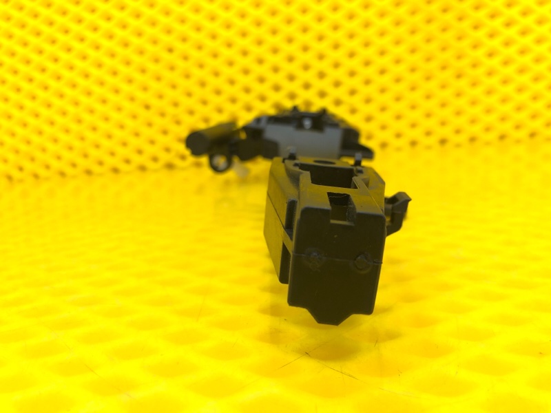 Кронштейн ручки двери задней левой Omoda C5 2023