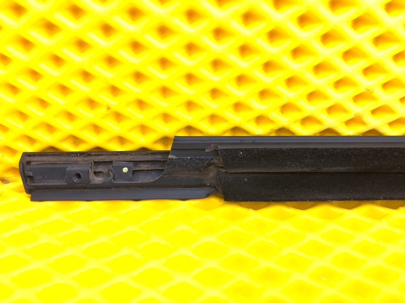 Уплотнитель стекла Omoda C5 2023