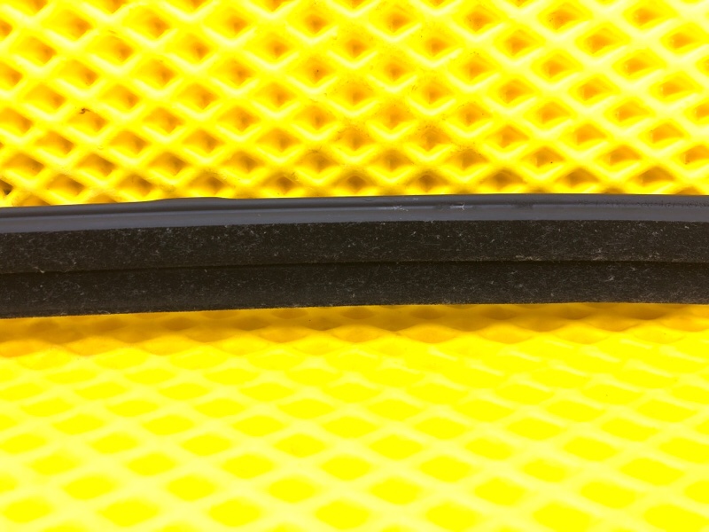 Уплотнитель стекла Omoda C5 2023