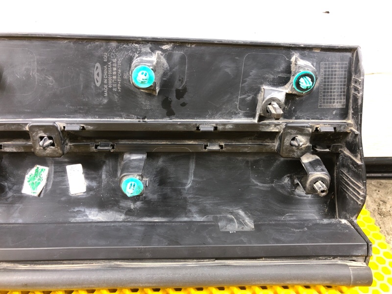 Накладка задней левой двери Omoda C5 2023