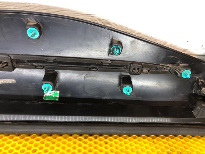 Накладка двери задней правой Omoda C5 2023