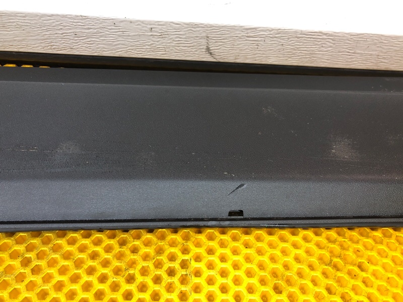 Накладка двери передней правой Omoda C5 2023