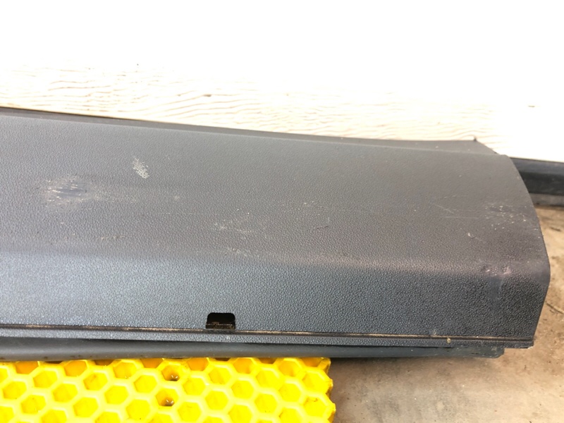 Накладка двери передней правой Omoda C5 2023