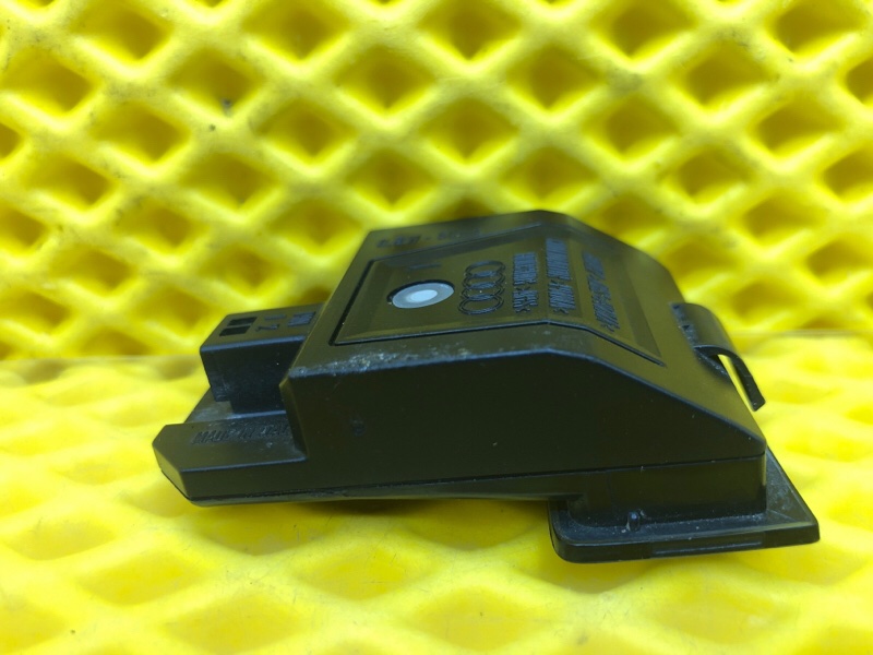 Подсветка Audi E-Tron