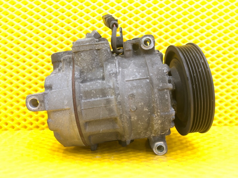 Компрессор кондиционера Audi Q7 2014 4LB