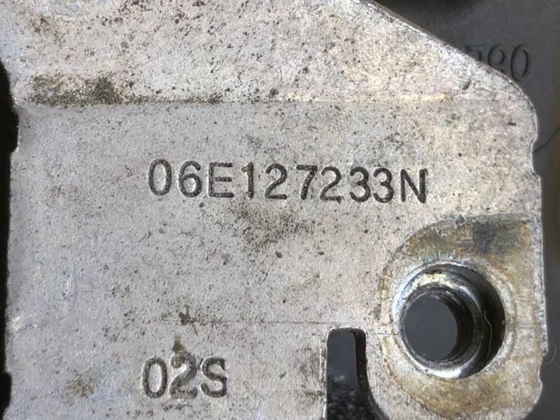 Маслоотделитель Audi Q7 2014 4LB