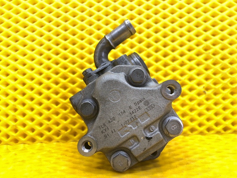 Насос ГУР Audi Q7 2014 4LB