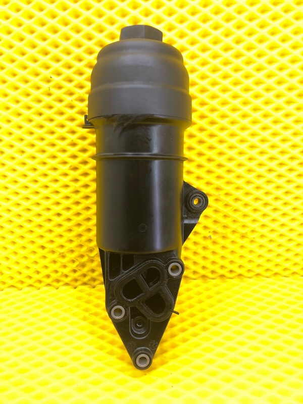 Корпус масляного фильтра Audi Q7 2014 4LB