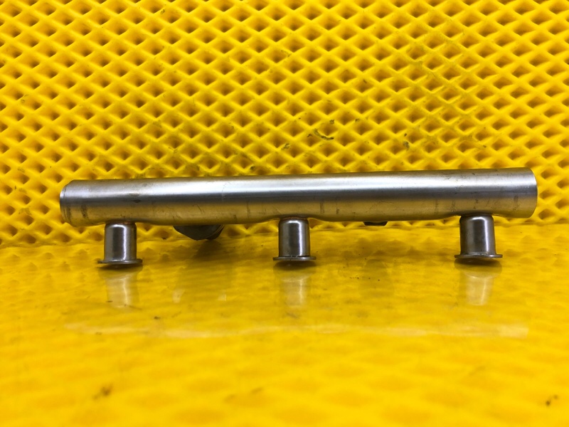 Топливная рампа Audi Q7 2014 4LB