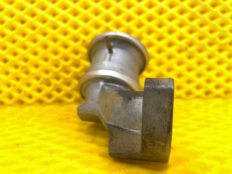 Клапан EGR ЕГР рециркуляции ОГ Audi Q7 2014 4LB