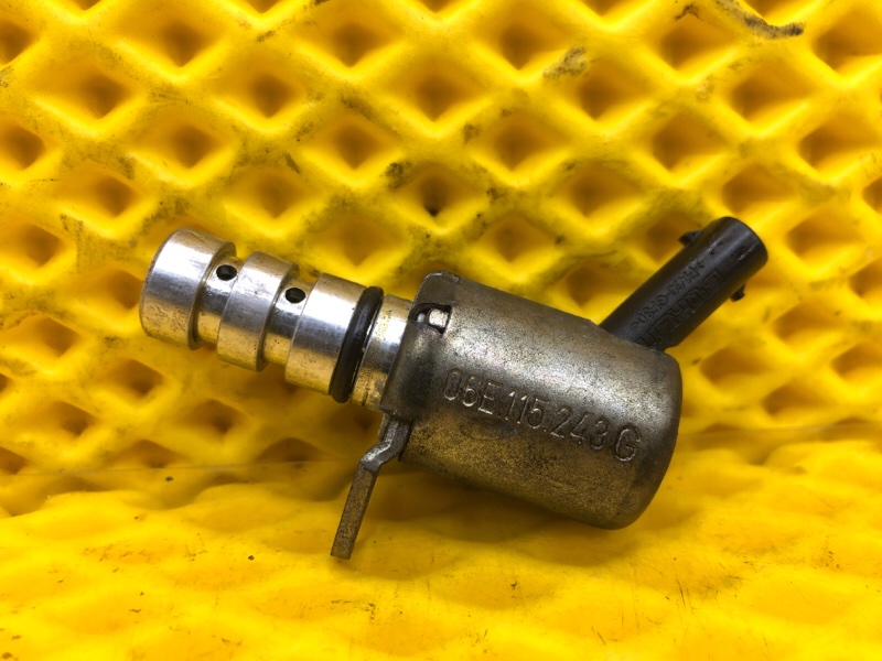 Клапан давления Audi Q7 2014 4LB