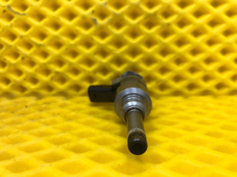 Форсунка топливная Audi Q7 2014 4LB