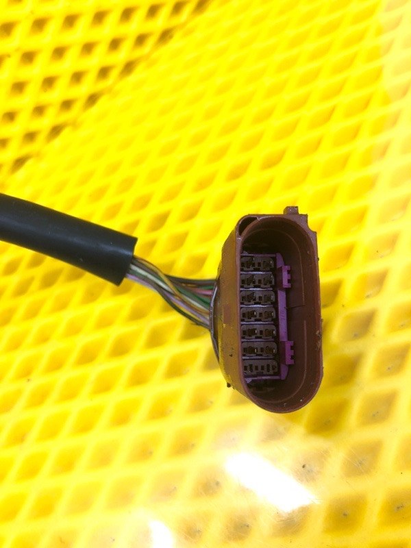 Проводка форсунок Audi Q7 2014 4LB