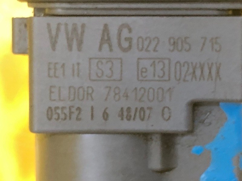 Катушка зажигания Volkswagen Touareg 2007 7L6